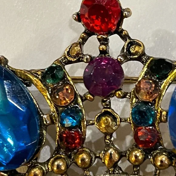 Vintage Crown Brooch - Picture 2 of 6